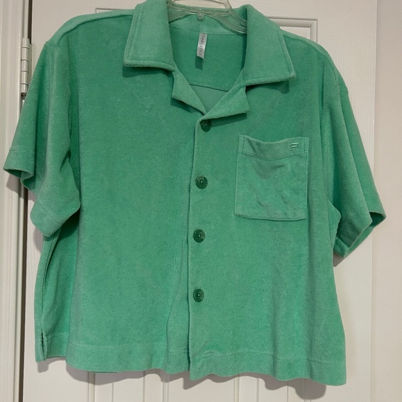 Fabletics Green Terrycloth Boxy Button Down Shirt Size M Athleisure ~ Colorful! - Picture 2 of 5